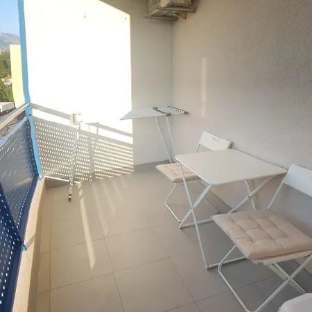 Verdi With Free Parking In The Garage Apartment *