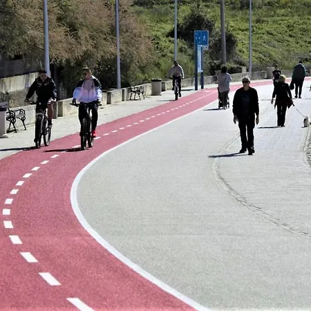 Verdi With Free Private Parking Space Lägenhet *