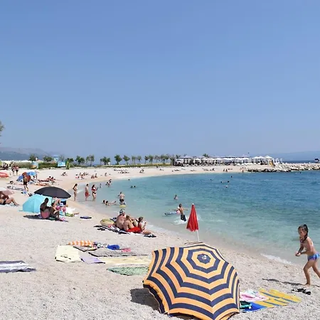 Verdi With Free Private Parking Space Appartamento