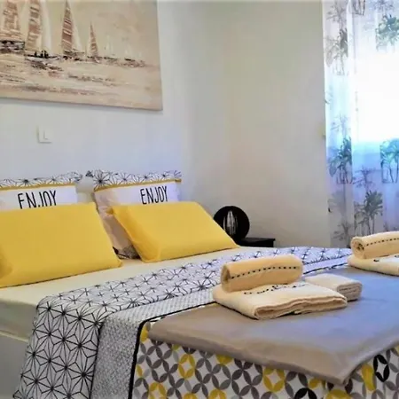 Verdi With Free Private Parking Space Spalato