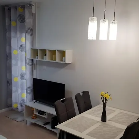 Lägenhet Verdi With Free Private Parking Space Split