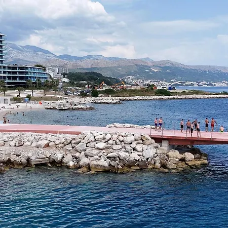 Verdi With Free Private Parking Space Appartamento