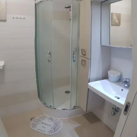 Apartment Verdi With Free Private Parking Space *