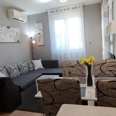 Appartamento Verdi With Free Private Parking Space Spalato