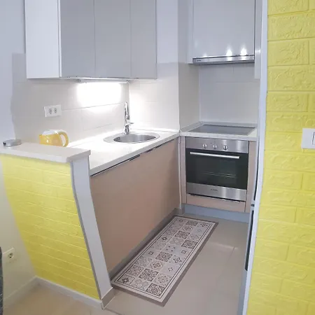 Apartment Verdi With Free Private Parking Space Split