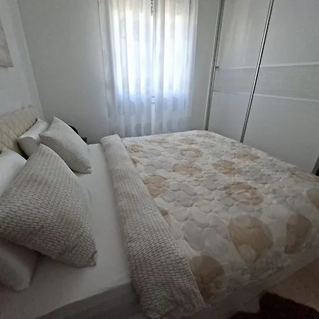 Apartman Verdi With Free Parking In The Garage *