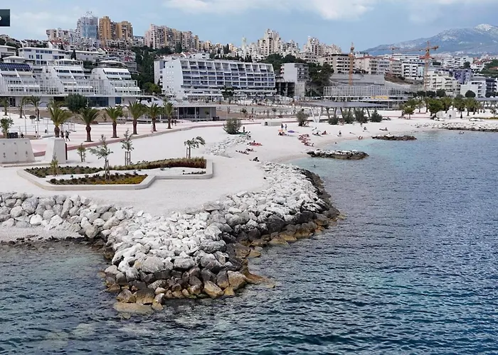 شقة Apartment Verdi Split With Free Parking In The Garage *