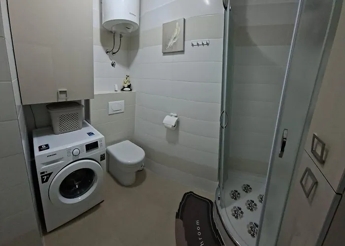 شقة Apartment Verdi Split With Free Parking In The Garage سبليت